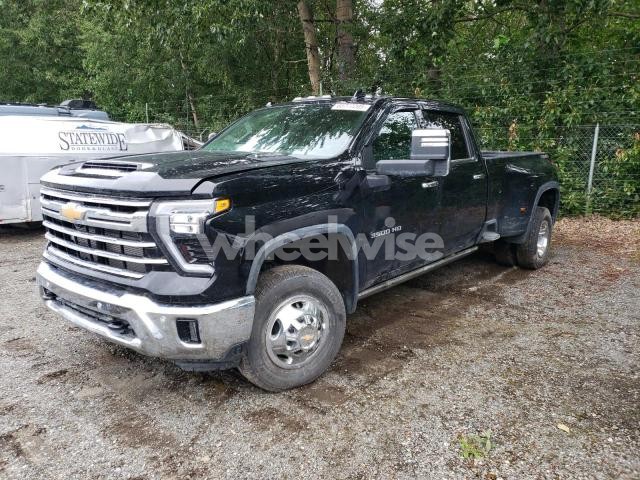 Photo 10 of 2025 CHEVROLET SILVERADO K3500 LTZ (VIN 1GC4KUEY1SF141029)