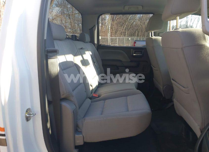 Photo 6 of 2019 Chevrolet Silverado 3500HD WT (VIN 1GC4KVCY9KF164695)