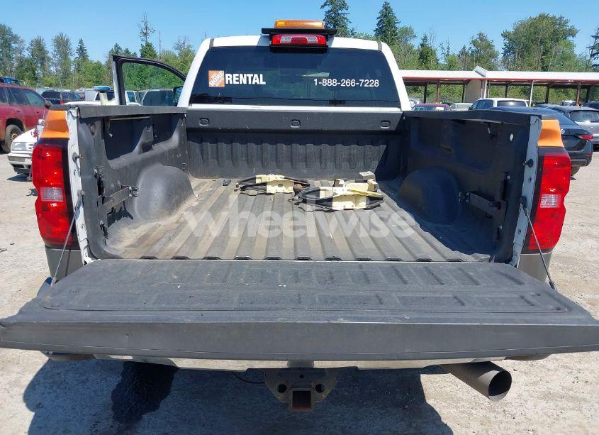 Photo 6 of 2019 Chevrolet Silverado 3500HD WT (VIN 1GC4KVEY8KF168511)