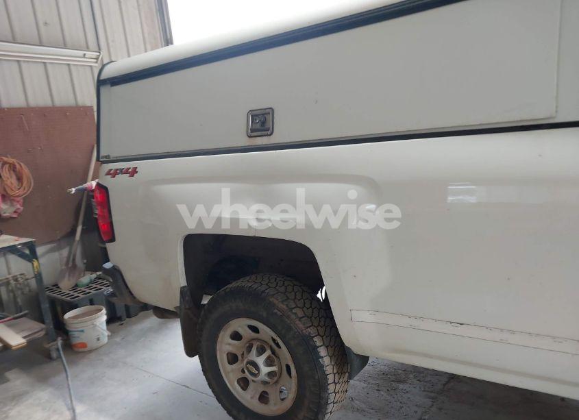 Photo 11 of 2019 Chevrolet Silverado 3500HD LT (VIN 1GC4KWEG9KF256965)