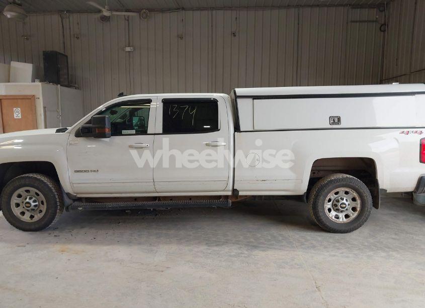 Photo 14 of 2019 Chevrolet Silverado 3500HD LT (VIN 1GC4KWEG9KF256965)