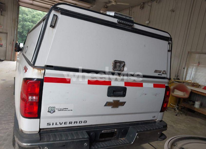 Photo 15 of 2019 Chevrolet Silverado 3500HD LT (VIN 1GC4KWEG9KF256965)