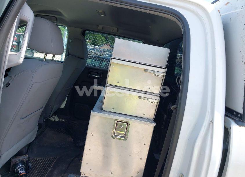 Photo 6 of 2019 Chevrolet Silverado 3500HD LT (VIN 1GC4KWEG9KF256965)