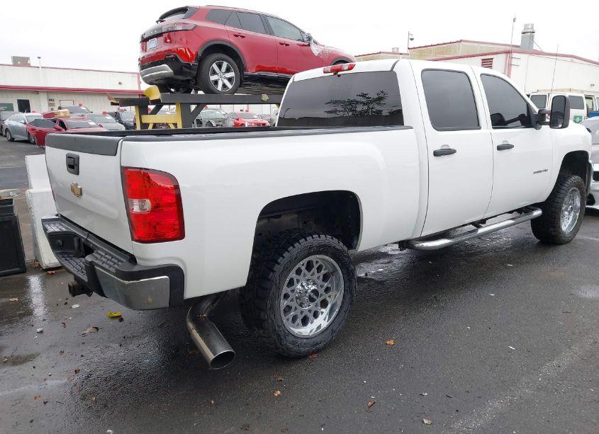 Photo 4 of 2010 Chevrolet Silverado 2500HD LT (VIN 1GC4KXB64AF124065)