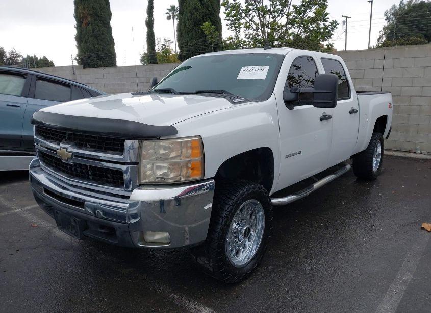 Photo 6 of 2010 Chevrolet Silverado 2500HD LT (VIN 1GC4KXB64AF124065)