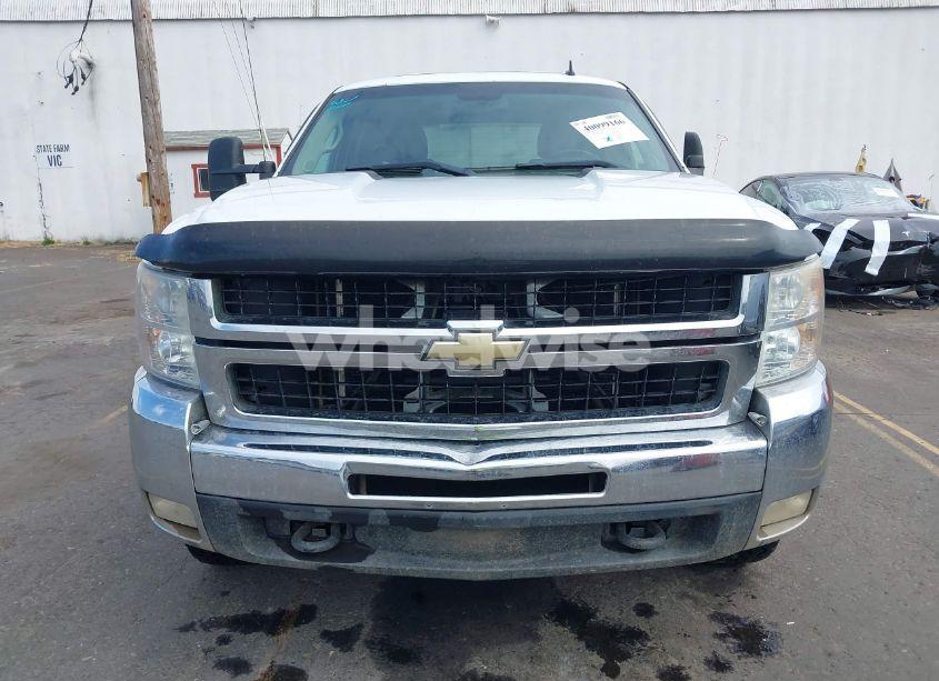 Photo 12 of 2010 Chevrolet Silverado 2500HD LT (VIN 1GC4KXBGXAF140683)