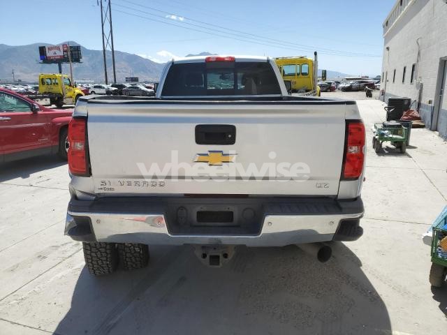 Photo 11 of 2019 CHEVROLET SILVERADO K3500 LTZ (VIN 1GC4KXCY5KF212625)