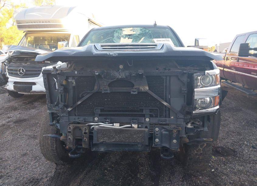 Photo 12 of 2019 Chevrolet Silverado 3500HD LTZ (VIN 1GC4KXEY2KF121843)