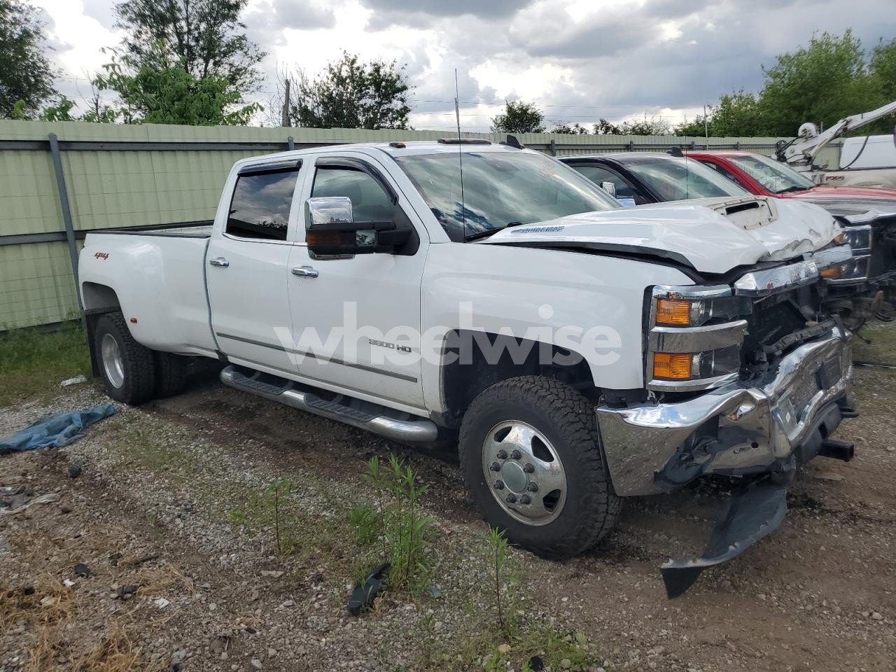 2019 CHEVROLET SILVERADO K3500 LTZ (VIN 1GC4KXEY3KF174924) main photo