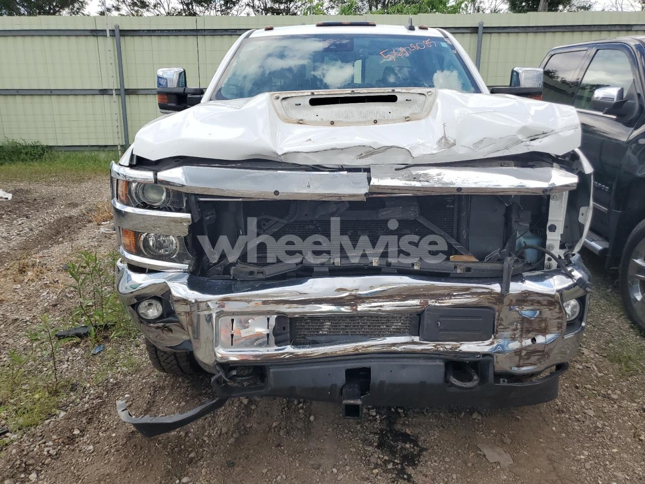 Photo 9 of 2019 CHEVROLET SILVERADO K3500 LTZ (VIN 1GC4KXEY3KF174924)