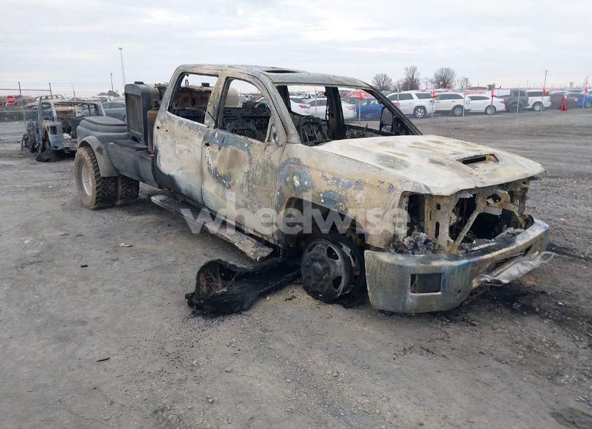 2019 Chevrolet Silverado 3500HD LTZ (VIN 1GC4KXEY7KF165711) main photo