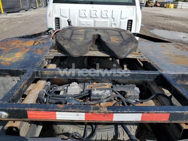 Photo 10 of 2019 CHEVROLET SILVERADO K3500 LTZ (VIN 1GC4KXEY9KF111665)