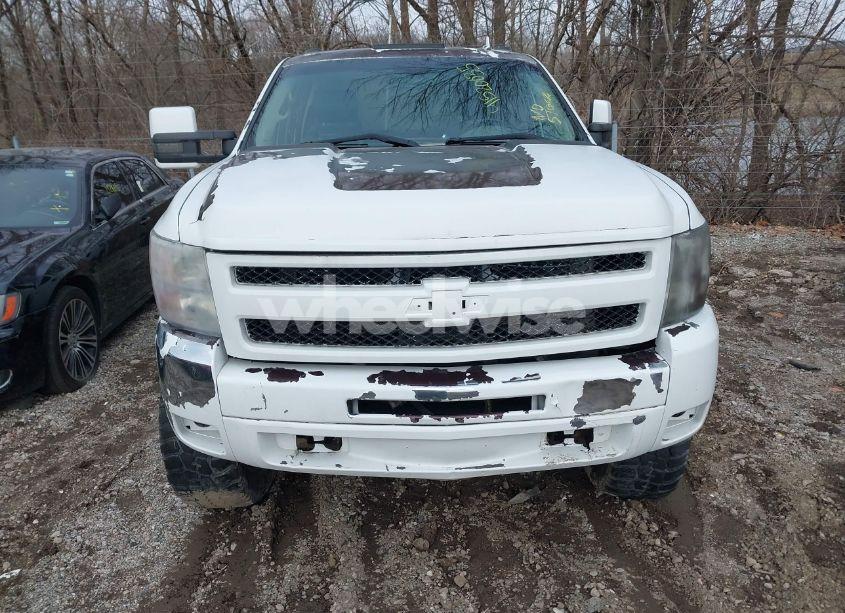 Photo 12 of 2010 Chevrolet Silverado 2500HD LTZ (VIN 1GC4KYB62AF113636)