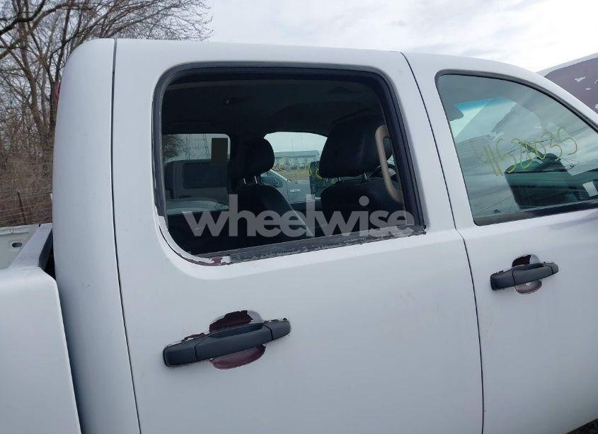 Photo 17 of 2010 Chevrolet Silverado 2500HD LTZ (VIN 1GC4KYB62AF113636)