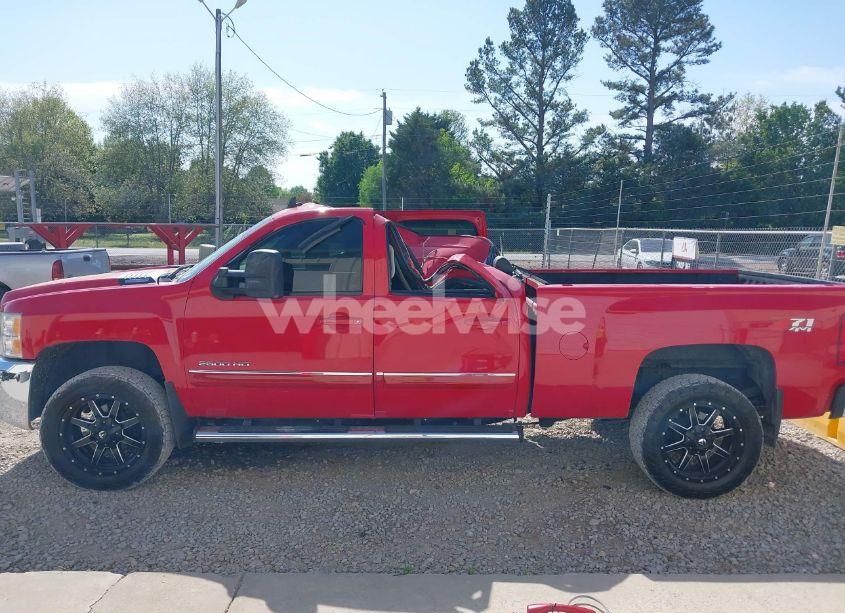 Photo 14 of 2010 Chevrolet Silverado 2500HD LTZ (VIN 1GC4KYB64AF105828)