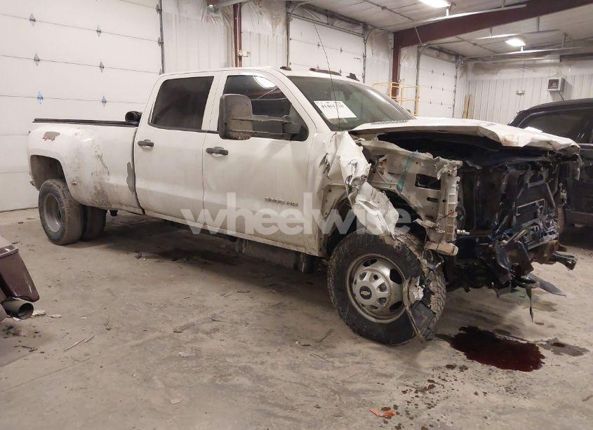 2015 Chevrolet Silverado 3500HD WT (VIN 1GC4KYC82FF156770) main photo