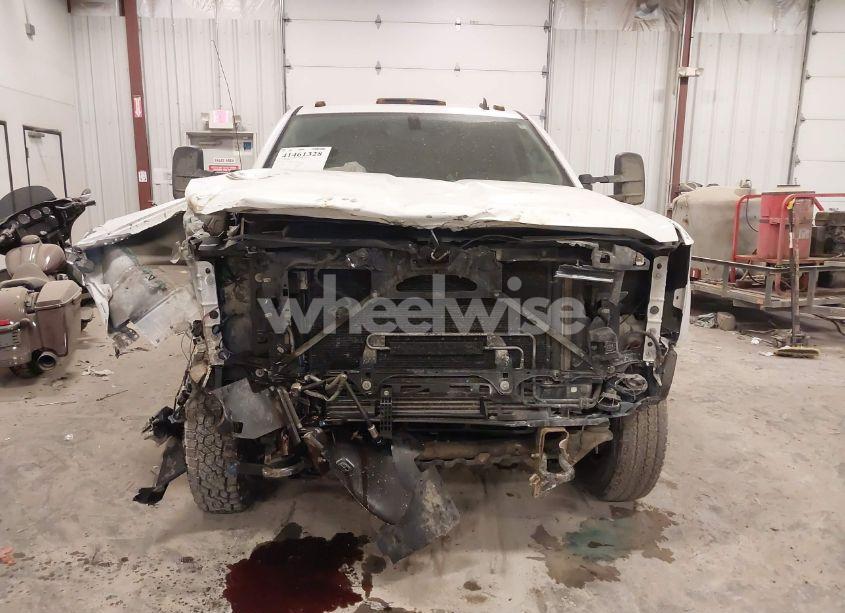 Photo 12 of 2015 Chevrolet Silverado 3500HD WT (VIN 1GC4KYC82FF156770)