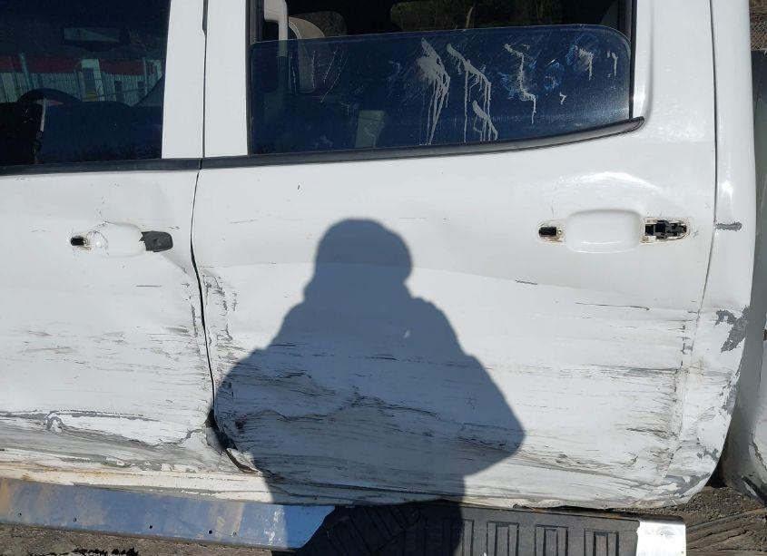 Photo 18 of 2016 Chevrolet Silverado 3500HD WT (VIN 1GC4KYC84GF270688)