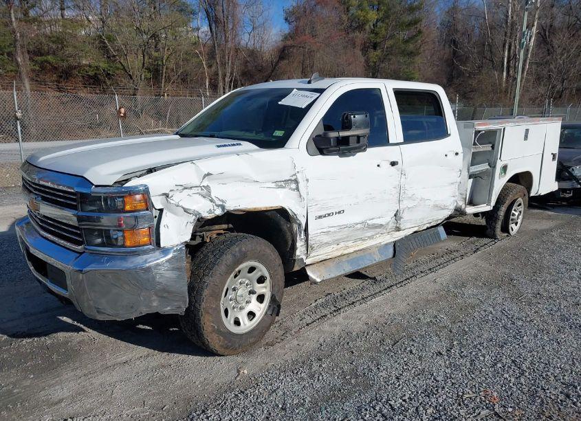 Photo 2 of 2016 Chevrolet Silverado 3500HD WT (VIN 1GC4KYC84GF270688)