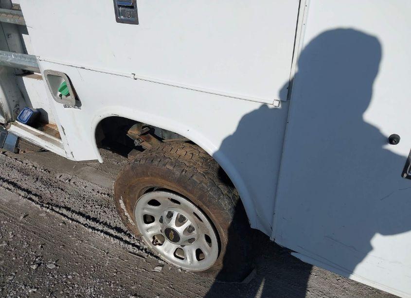 Photo 20 of 2016 Chevrolet Silverado 3500HD WT (VIN 1GC4KYC84GF270688)