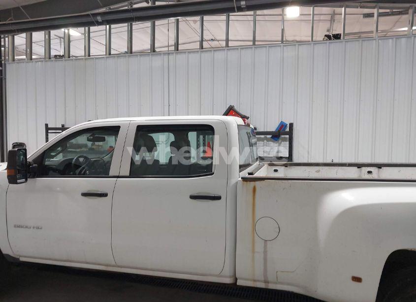 Photo 16 of 2015 Chevrolet Silverado 3500HD WT (VIN 1GC4KYC85FF577026)