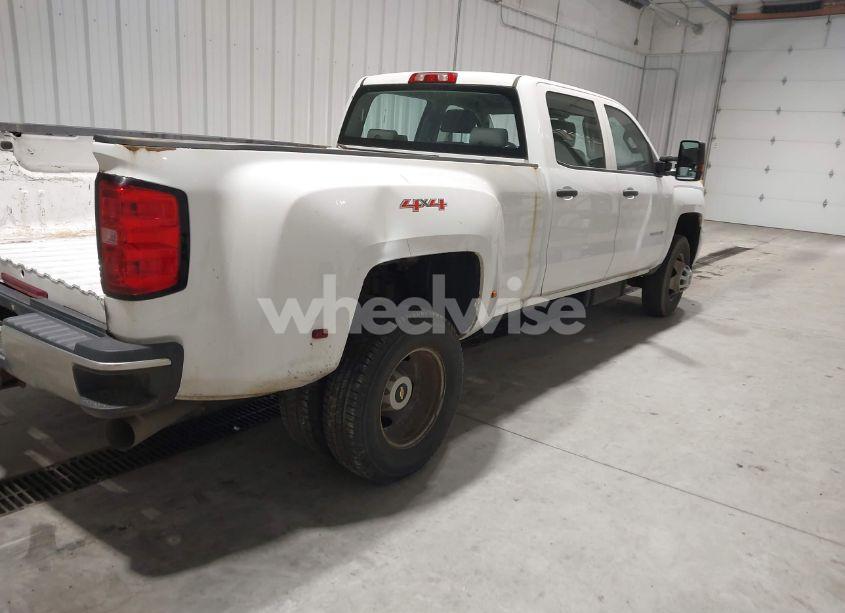 Photo 4 of 2015 Chevrolet Silverado 3500HD WT (VIN 1GC4KYC85FF577026)