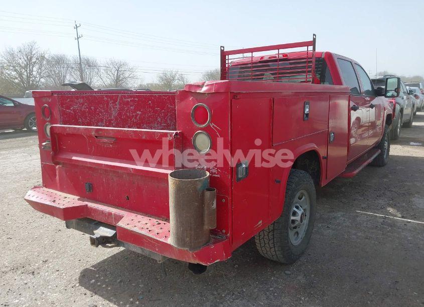 Photo 4 of 2015 Chevrolet Silverado 3500HD WT (VIN 1GC4KYC86FF529521)