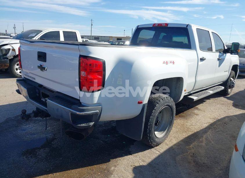 Photo 4 of 2016 Chevrolet Silverado 3500HD WT (VIN 1GC4KYC86GF112238)