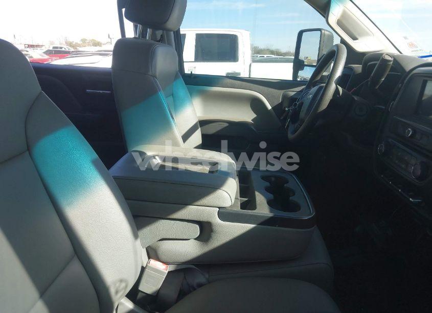 Photo 7 of 2016 Chevrolet Silverado 3500HD WT (VIN 1GC4KYC86GF112238)