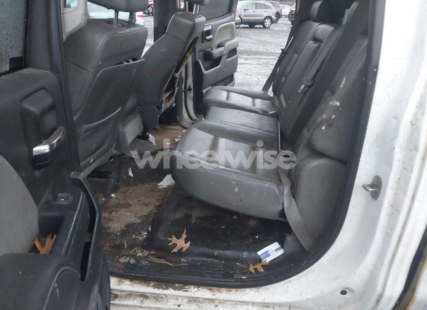 Photo 7 of 2015 Chevrolet Silverado 3500HD WT (VIN 1GC4KYCG0FF135360)