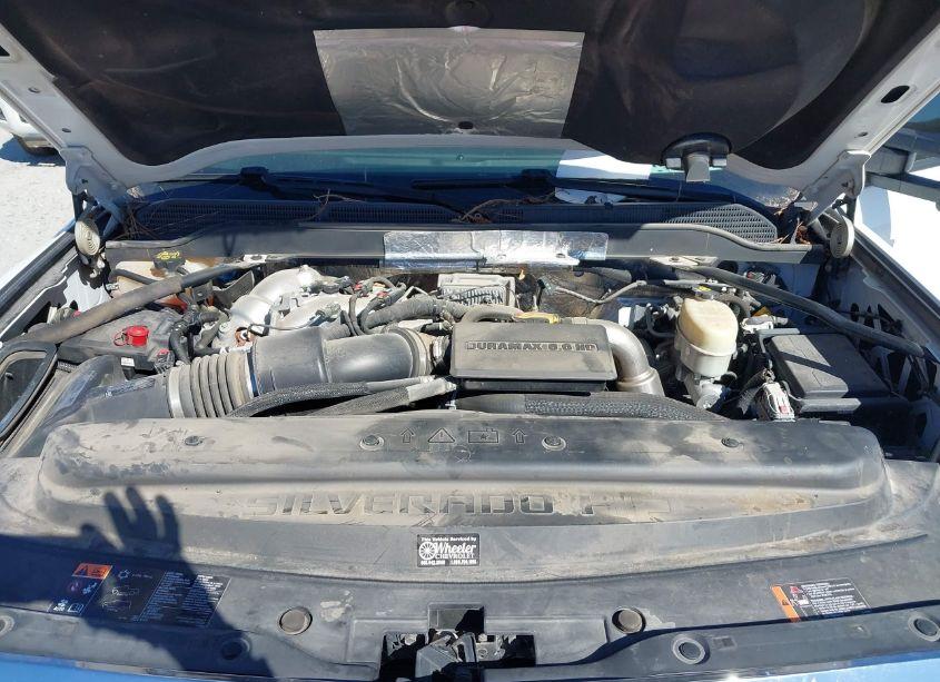 Photo 9 of 2017 Chevrolet Silverado 3500HD WT (VIN 1GC4KYCY7HF228310)