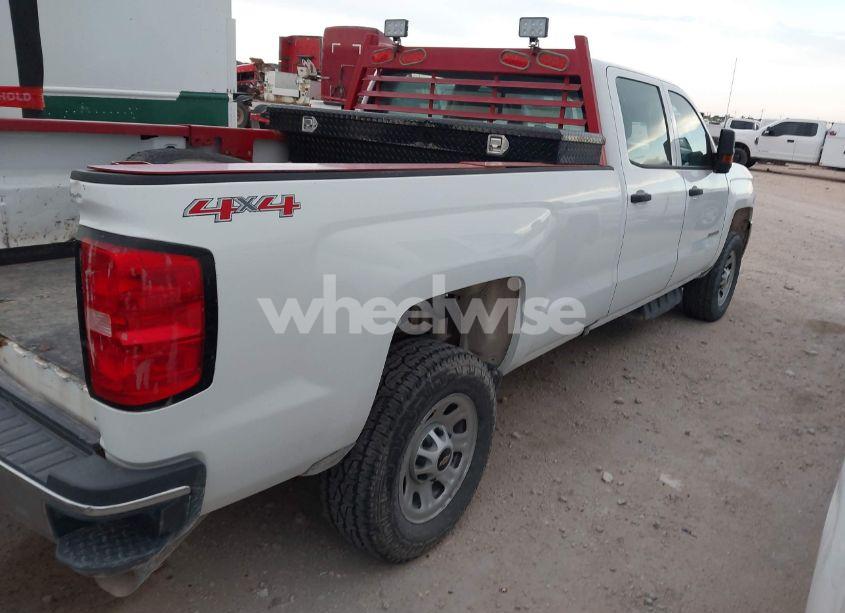 Photo 4 of 2017 Chevrolet Silverado 3500HD WT (VIN 1GC4KYEY1HF205778)