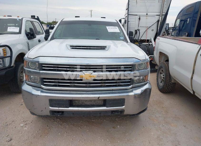 Photo 11 of 2017 Chevrolet Silverado 3500HD WT (VIN 1GC4KYEY9HF214910)