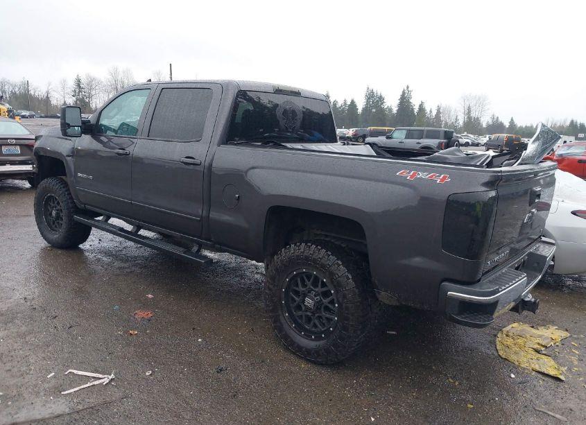 Photo 3 of 2016 Chevrolet Silverado 3500HD LT (VIN 1GC4KZC80GF248466)