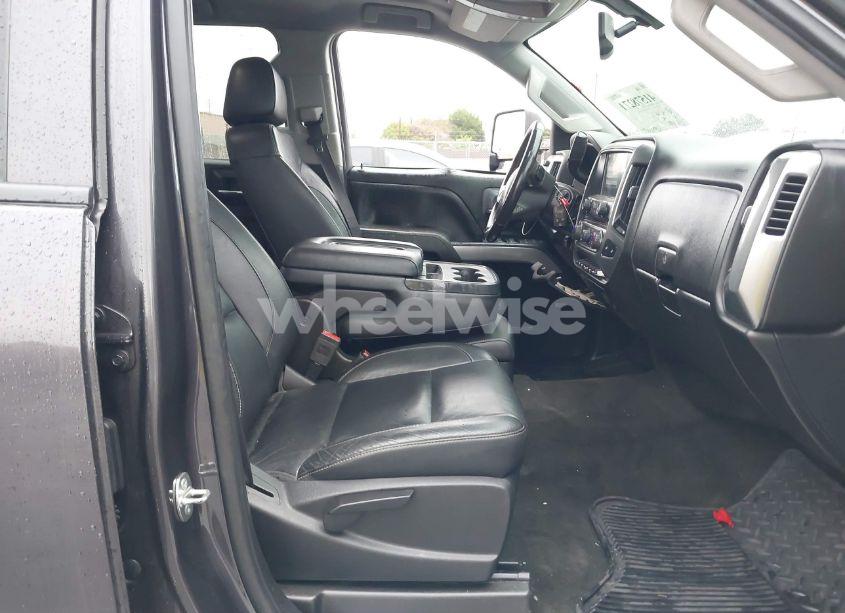 Photo 6 of 2016 Chevrolet Silverado 3500HD LT (VIN 1GC4KZC83GF246971)