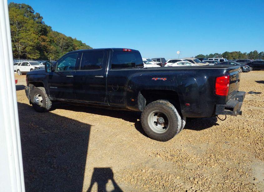 Photo 17 of 2015 Chevrolet Silverado 3500HD LT (VIN 1GC4KZC84FF145730)