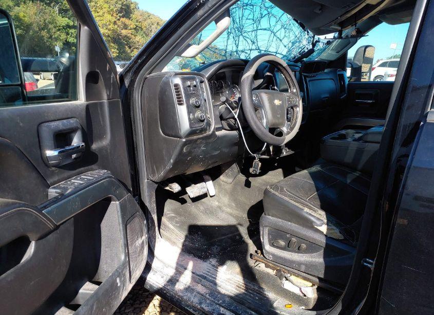 Photo 6 of 2015 Chevrolet Silverado 3500HD LT (VIN 1GC4KZC84FF145730)