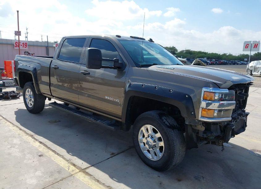 2015 Chevrolet Silverado 3500HD LT (VIN 1GC4KZC84FF153200) main photo
