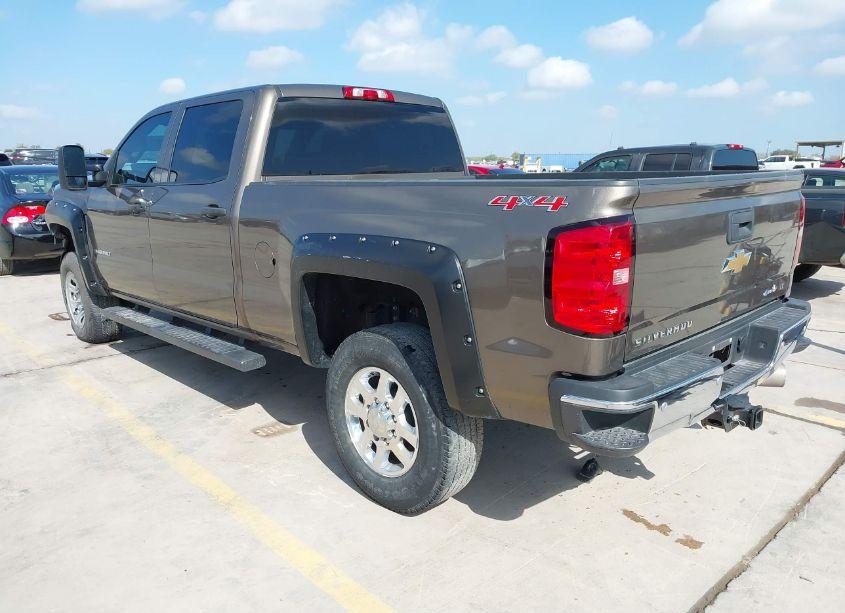 Photo 3 of 2015 Chevrolet Silverado 3500HD LT (VIN 1GC4KZC84FF153200)
