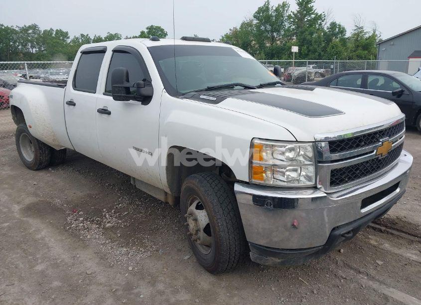 2013 Chevrolet Silverado 3500HD WORK TRUCK (VIN 1GC4KZC86DF130367) main photo