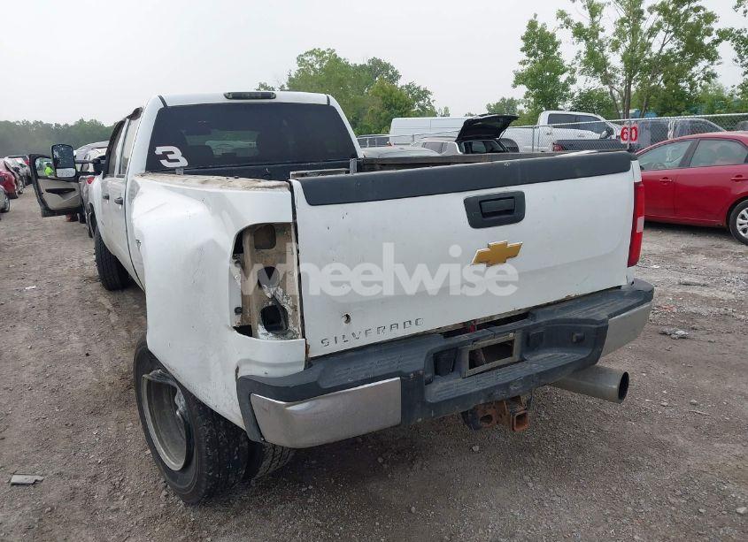 Photo 15 of 2013 Chevrolet Silverado 3500HD WORK TRUCK (VIN 1GC4KZC86DF130367)