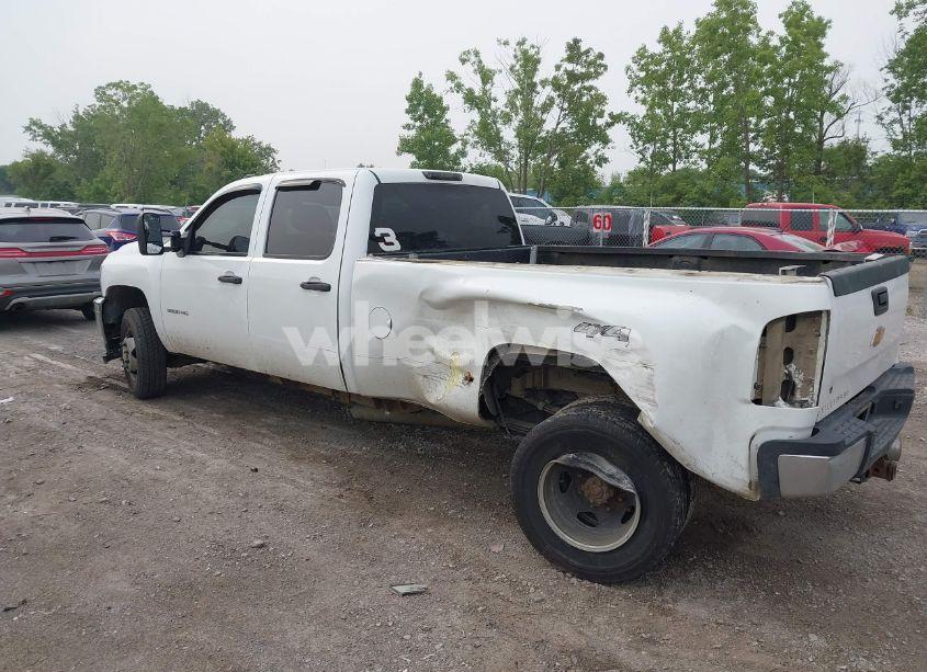 Photo 3 of 2013 Chevrolet Silverado 3500HD WORK TRUCK (VIN 1GC4KZC86DF130367)