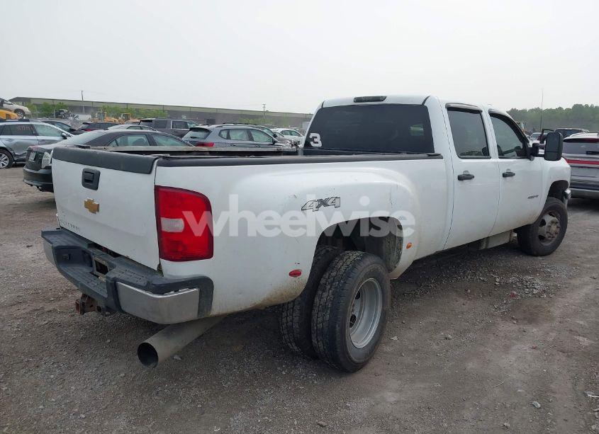 Photo 4 of 2013 Chevrolet Silverado 3500HD WORK TRUCK (VIN 1GC4KZC86DF130367)
