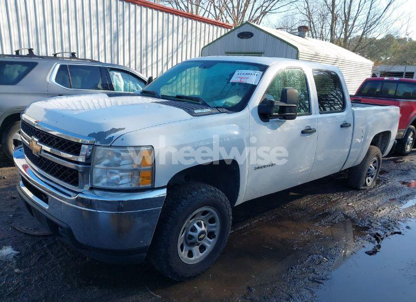 Photo 2 of 2011 Chevrolet Silverado 3500HD WORK TRUCK (VIN 1GC4KZC8XBF245034)