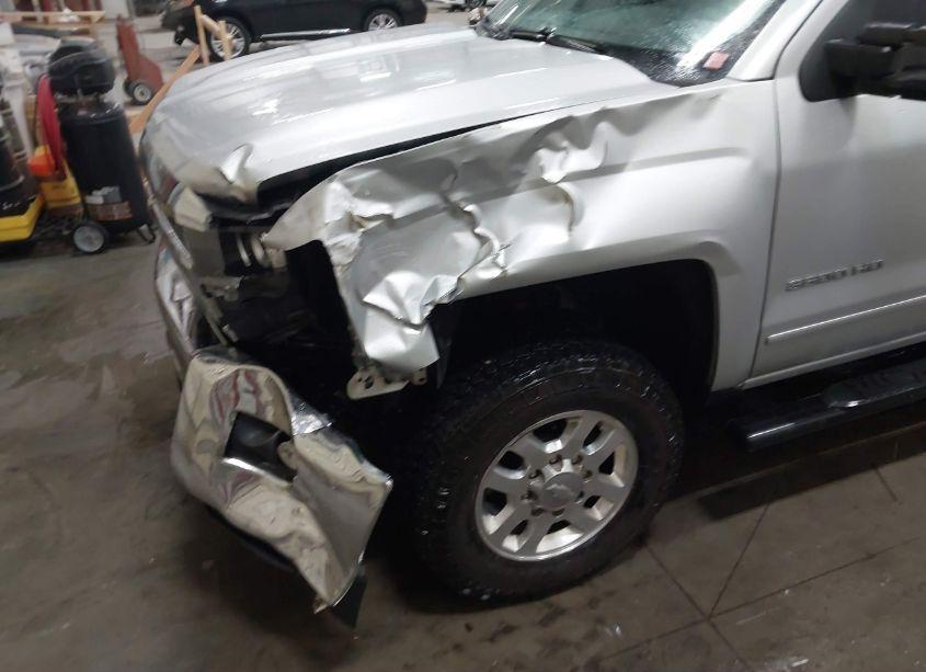 Photo 11 of 2015 Chevrolet Silverado 3500HD LT (VIN 1GC4KZCG1FF680103)