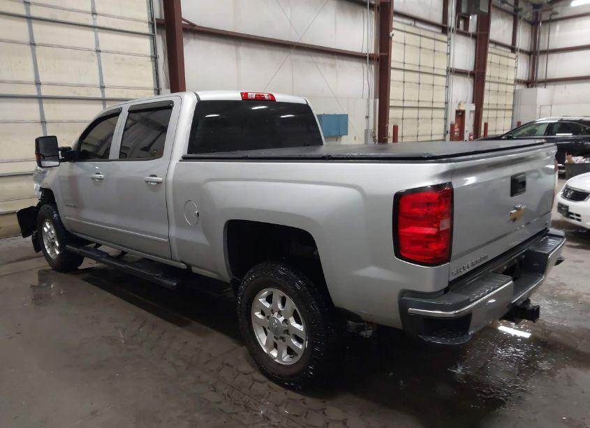 Photo 3 of 2015 Chevrolet Silverado 3500HD LT (VIN 1GC4KZCG1FF680103)