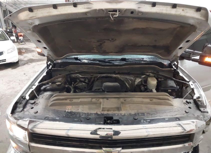 Photo 9 of 2015 Chevrolet Silverado 3500HD LT (VIN 1GC4KZCG1FF680103)