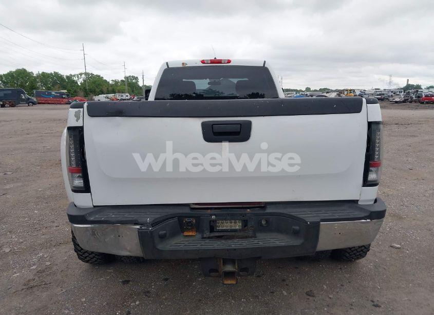 Photo 15 of 2013 Chevrolet Silverado 3500HD WORK TRUCK (VIN 1GC4KZCG8DF175074)