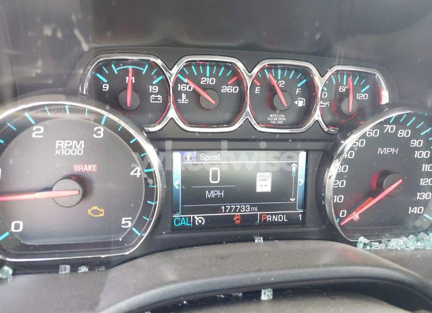 Photo 5 of 2018 Chevrolet Silverado 3500HD LT (VIN 1GC4KZCY2JF243194)