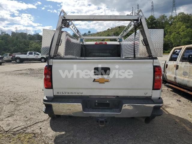 Photo 10 of 2018 CHEVROLET SILVERADO K3500 LT (VIN 1GC4KZCY7JF212880)